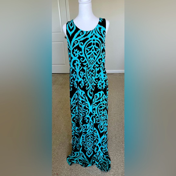 Perfectly Priscilla Dresses & Skirts - Perfectly Priscilla Sleeveless Maxi Dress Aqua Blue and Black Size 2XL